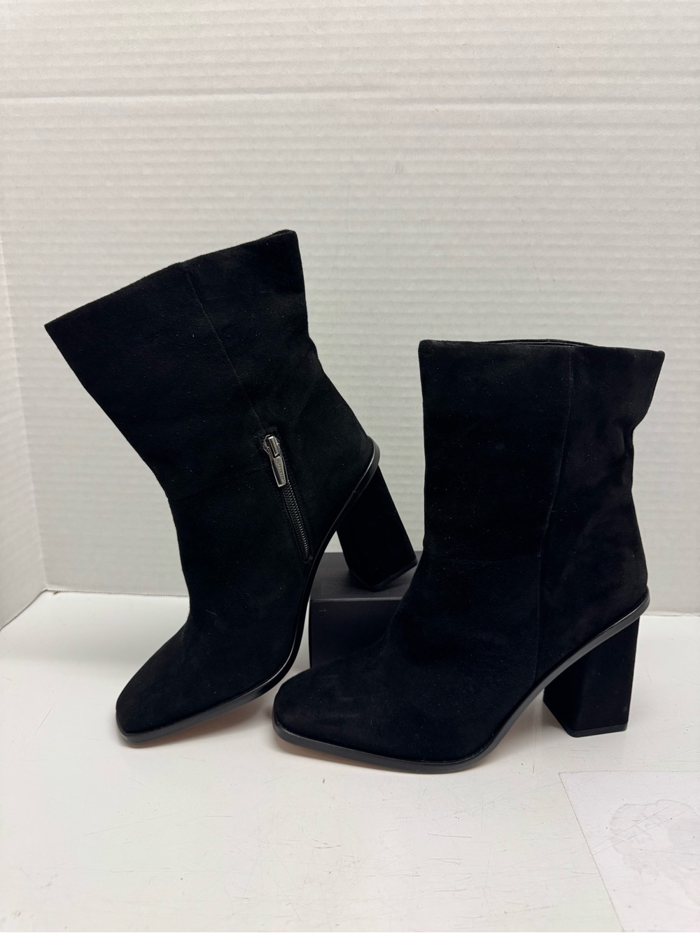 Vince Camuto Suede Ankle Boots — Dantania Black 7M